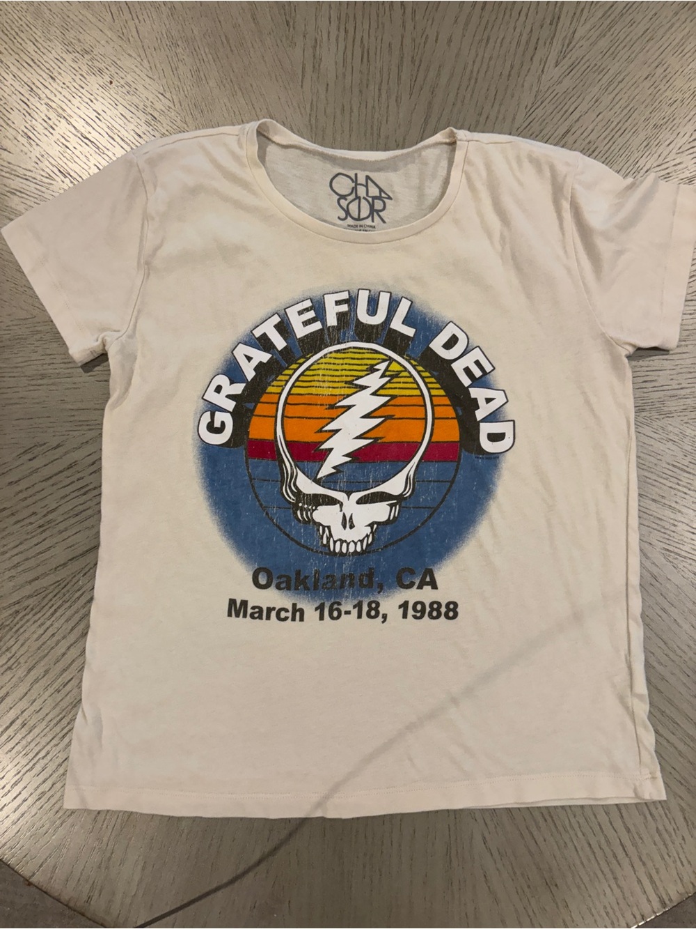 Chaser Women’s Grateful Dead Graphic Band Tee Medium Oakland 1988 Retro Concert